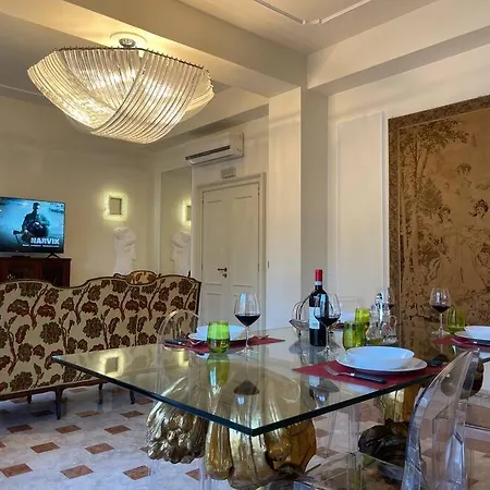 Fancy House Apartment Reggio Calabria Exterior photo